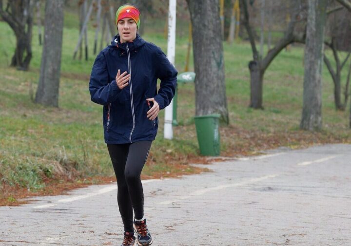 Svenske kvinner jogger i gruppe for økt trygghet