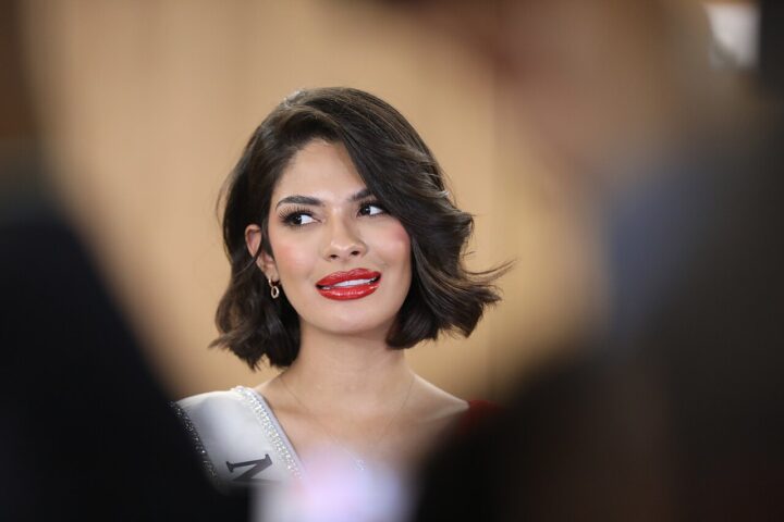 Stygt drama og protester rundt årets Miss Universe-konkurranse i Thailand