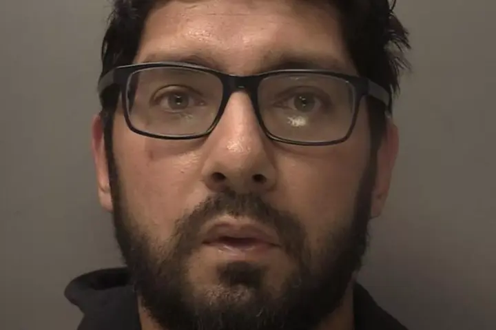 Voldtekts-mannen Abdul pågrepet da 15-åring varslet politiet ved å bestille pizza (+)