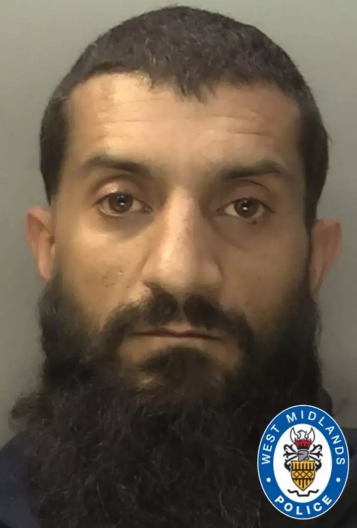 England: Kassam Hussain voldtok tenåringsjenter