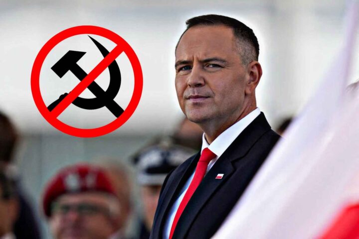 Polen forbyr Det kommunistiske parti (+)