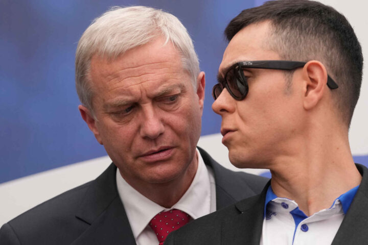 Høyresiden går mot seier i Chile (+)