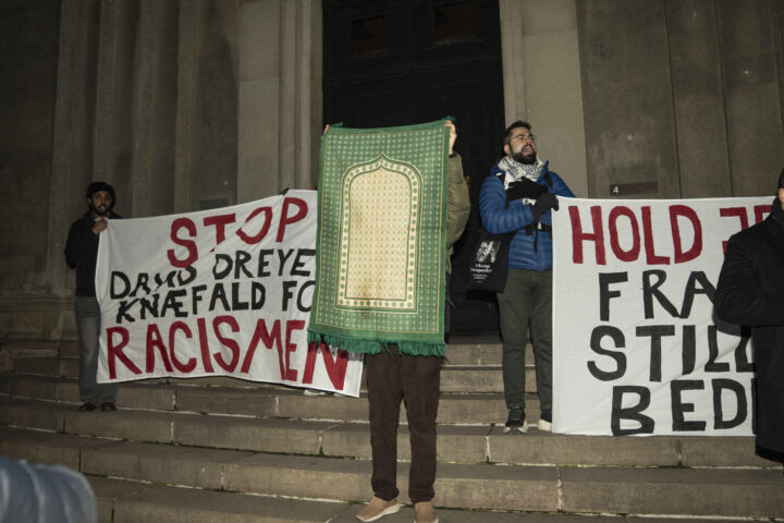 Københavns Universitet stenger bønnerom, studenter protesterer (+)