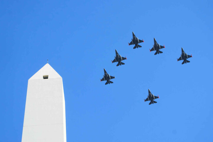 Trump vil styrke Argentina militært som en buffer mot Kina