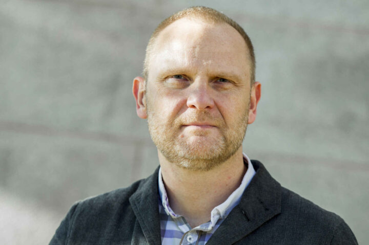 Aftenposten vil fjerne skolegudstjenesten for å tekkes mangfoldet