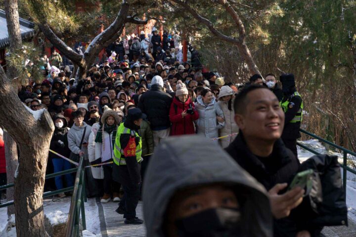 Enslige kinesiske menn på desperat jakt etter kone