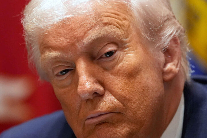 Trump ber Europa skifte kurs eller seile sin egen sjø (+)