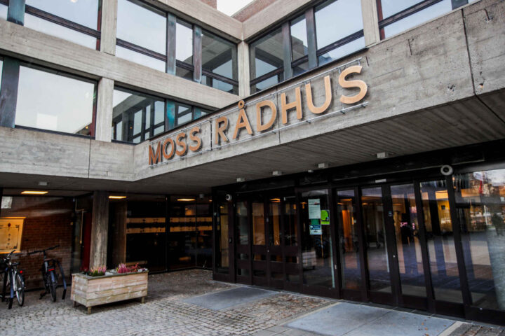 Moss kommune kutter bosetting av flyktninger fra 200 til 32