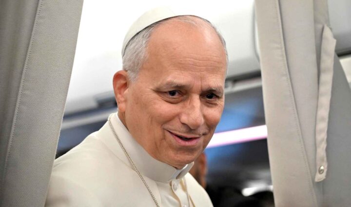 Paven: – Libanon viser at islam og kristendom kan leve sammen som venner (+)