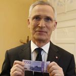 Jens Stoltenberg vil fjerne 1000-lappen: Kutter taket for kontant-kjøp