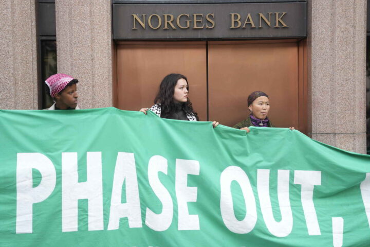 Litt fornuft fra regjeringen og venstre-ekstremistene popper opp som paddehatter