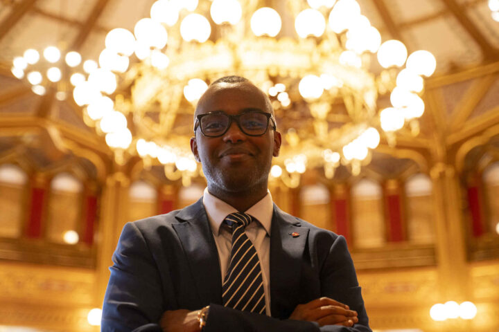 Ap mer autoritært, vil sette en stopper for Grok i Norge