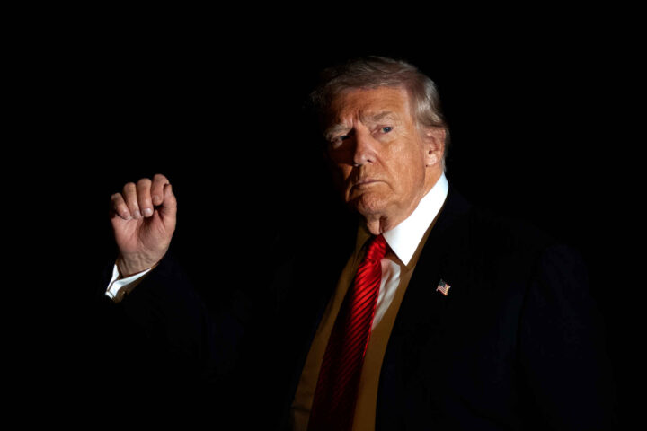 Trump øker presset i Grønland-saken, innfører straffetoll for flere land, inkludert Norge