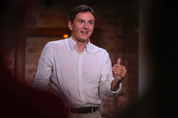 Høyre-topp Ola Svenneby advarer: – Høy innvandring vil utfordre hele samfunnsmodellen