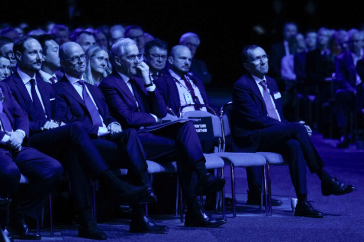 – Det er alvor nå, Jonas!