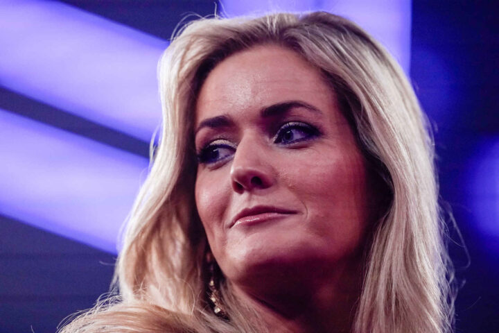 Etterlønn: Vanlige folk vs politikere