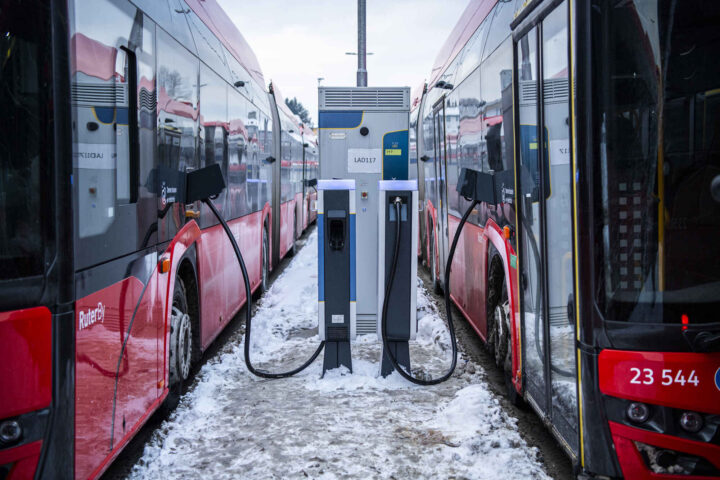 Klimahysteriet vil nå ramme dem som kjører elbil&nbsp;<span>(+)</span>