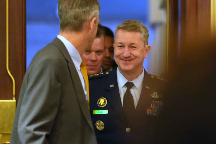 Amerikanerne har bordet russisk tankskip utenfor Island