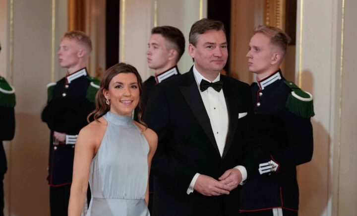 Høyre-topper vil ha full omkamp om sykelønn