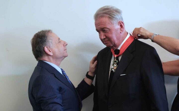 Nettverks&shy;byggerens fall og taushetens pris&nbsp;(+)