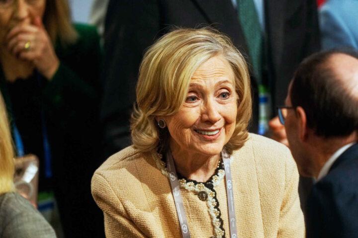 Hillary Clinton i München: – Trumps Ukraina-linje er skammelig