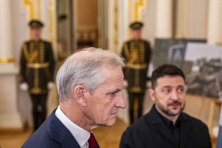 Støre bekymret når friheten banker på døren&nbsp;<span>(+)</span>