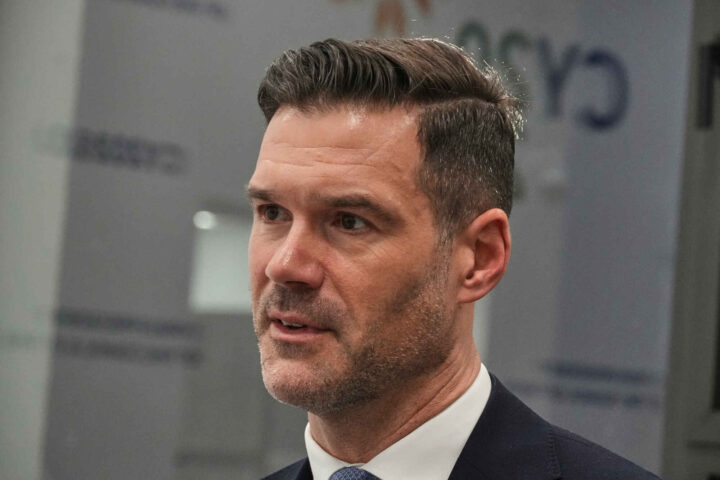 Sveriges regjering skjerper kravene til svensk stats&shy;borgerskap&nbsp;(+)