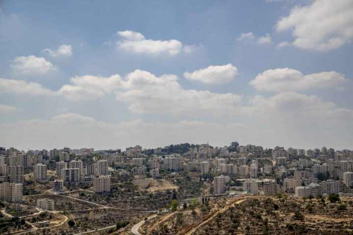 Klassekampen sprer usannheter om etnisk rensing i Judea og Samaria&nbsp;<span>(+)</span>
