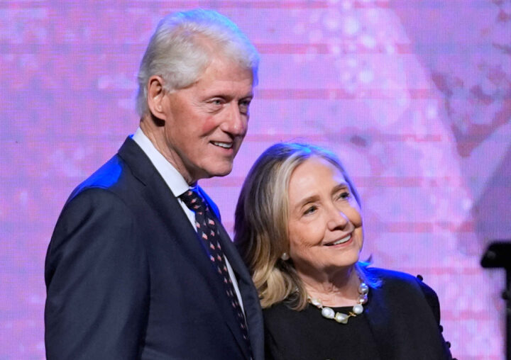 Bill & Hillary villig til å vitne for kontrollkomiteen om Epstein-saken&nbsp;(+)