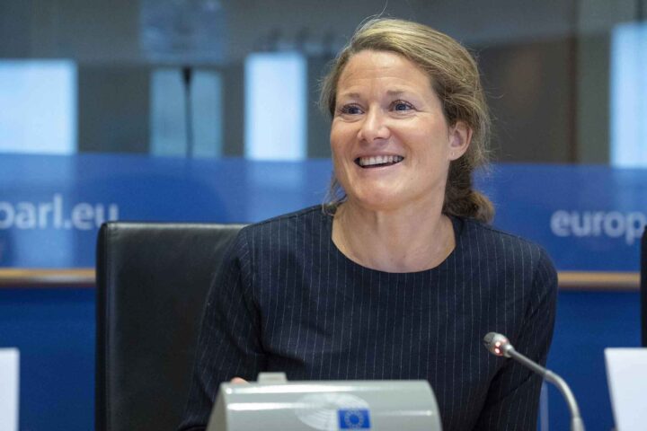 Belgia: Illegale migranter utgjør halve fengsels&shy;befolkningen. Regjeringen vil sende dem hjem&nbsp;<span>(+)</span>