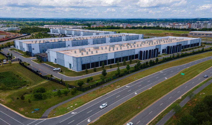 Trump vil tvinge nye strøm­sluk til å finansiere nye kraft­stasjoner&nbsp;<span>(+)</span>