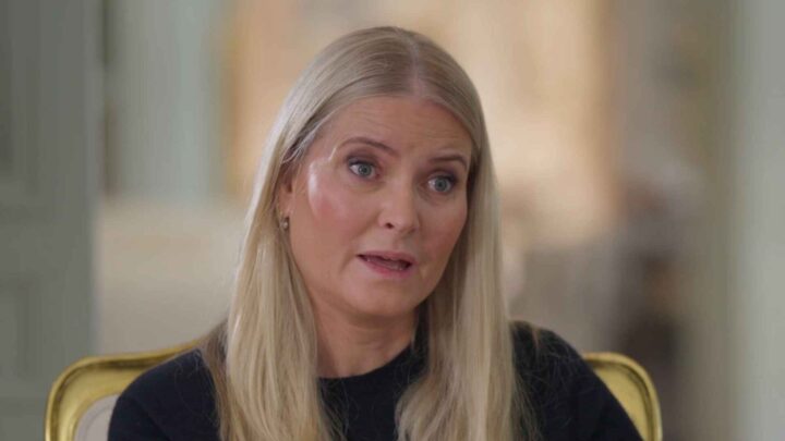 NRK bekrefter: Delte spørsmålene med Slottet på forhånd