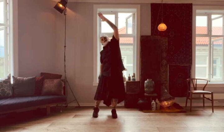 Armlengdes avstand uten kunst­faglig styring&nbsp;<span>(+)</span>