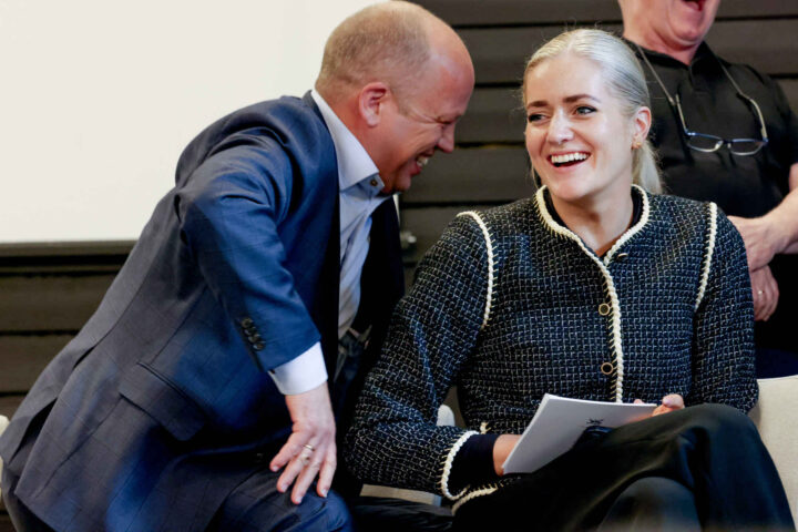 Vender ryggen til Vedum – vil ha Emilie Enger Mehl som ny leder i Sp&nbsp;<span>(+)</span>