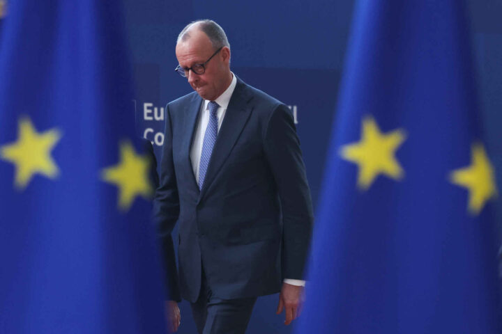 Merz kaller Orbán for illojal