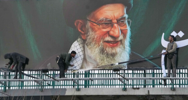 Khamenei er likvidert - Norges politikere som vanlig bakpå