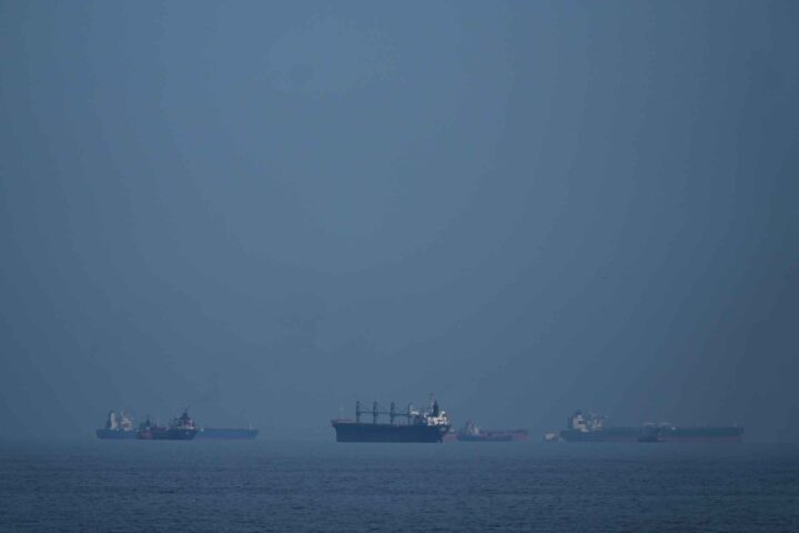 Norge sier nei til å sende krigsskip til Hormuz&shy;stredet