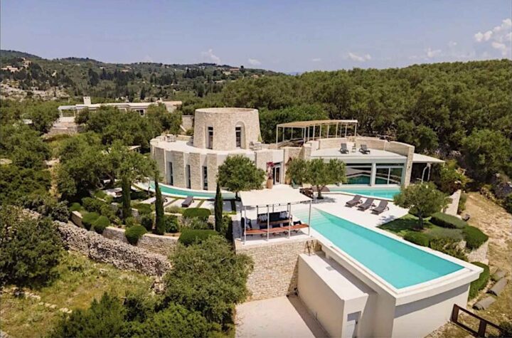 120.000 kroner for en uke i Terje og Monas paradis – eller gratis?