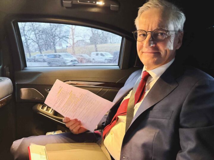 Jonas hyller Habermas som om han fortsatt «står»&nbsp;<span>(+)</span>