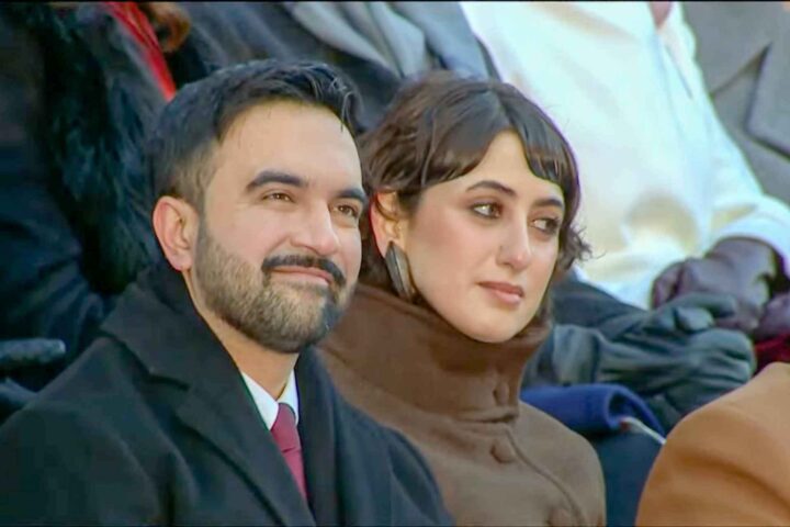 New Yorks første&shy;dame: Mamdanis kone hyllet 7. oktober-angrepet – som «privat&shy;person»&nbsp;<span>(+)</span>