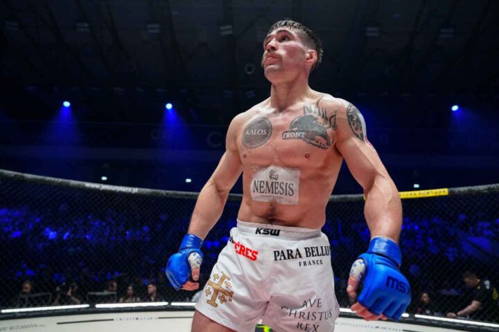 Fransk MMA-fighter dediserte sin seier til minnet om en venn som ble slått ihjel av «anti&shy;fascister»