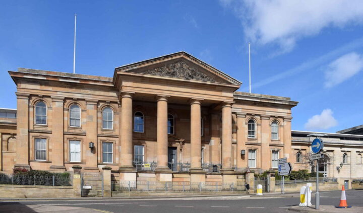 Mannen som plaget «Sophie of Dundee» er tiltalt for å ha angrepet henne&nbsp;<span>(+)</span>