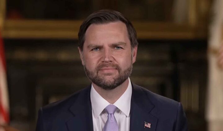 JD Vance antyder at paven burde passe sine egne saker&nbsp;<span>(+)</span>