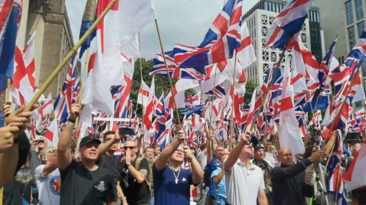 Markering for remigrasjon i Manchester sist helg&nbsp;<span>(+)</span>