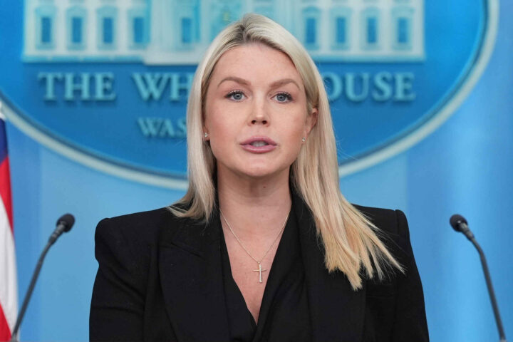 Karoline Leavitt raser mot Trump-påstander: – Løgner og konspirasjoner&nbsp;<span>(+)</span>