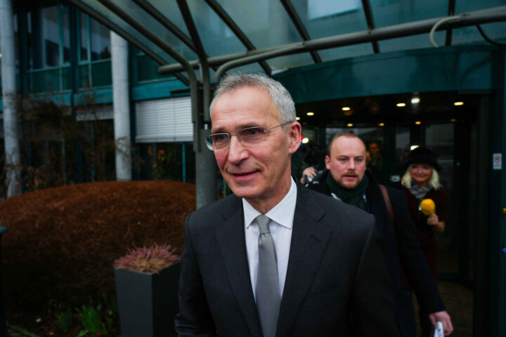 Staten håver inn på en krig den ikke vil delta i: 98 milliarder i handelsoverskudd bare i mars&nbsp;<span>(+)</span>