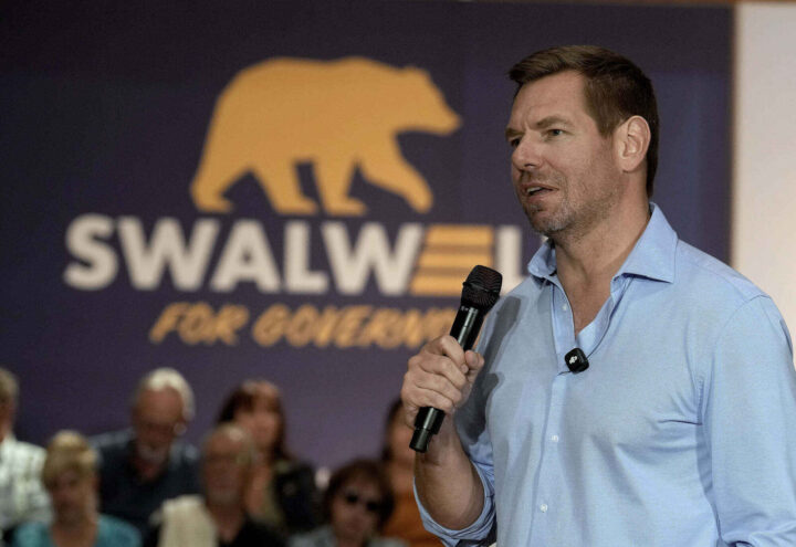 Økende press for at Eric Swalwell (D) trekker seg fra guvernørvalget i California&nbsp;<span>(+)</span>