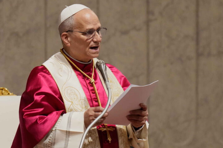 Pave Leo fortsetter å refse Trump