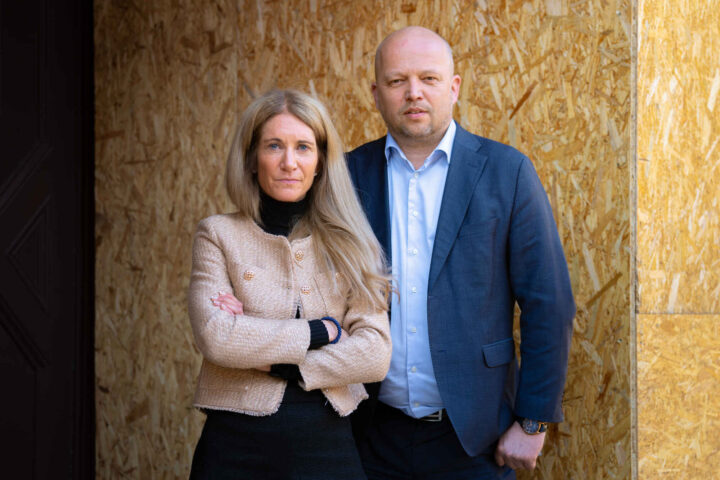 Høyre gir seg - stemmer for avgiftskutt likevel