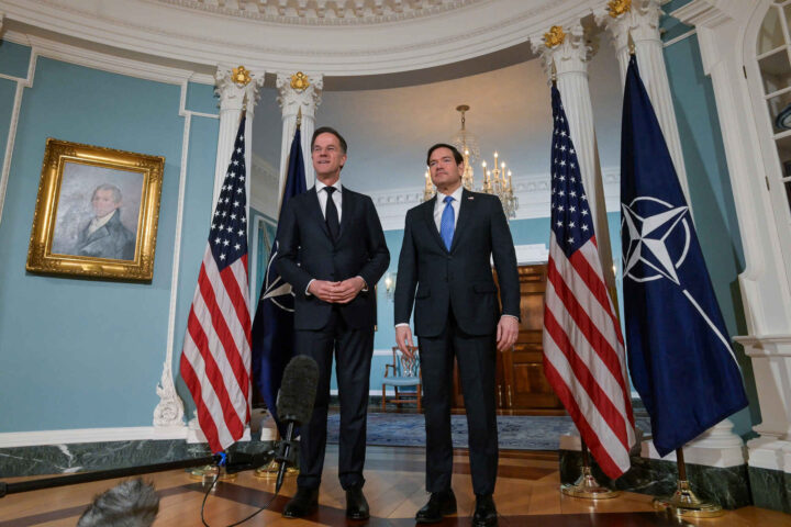 Ordknapp Rutte etter møtet med Trump